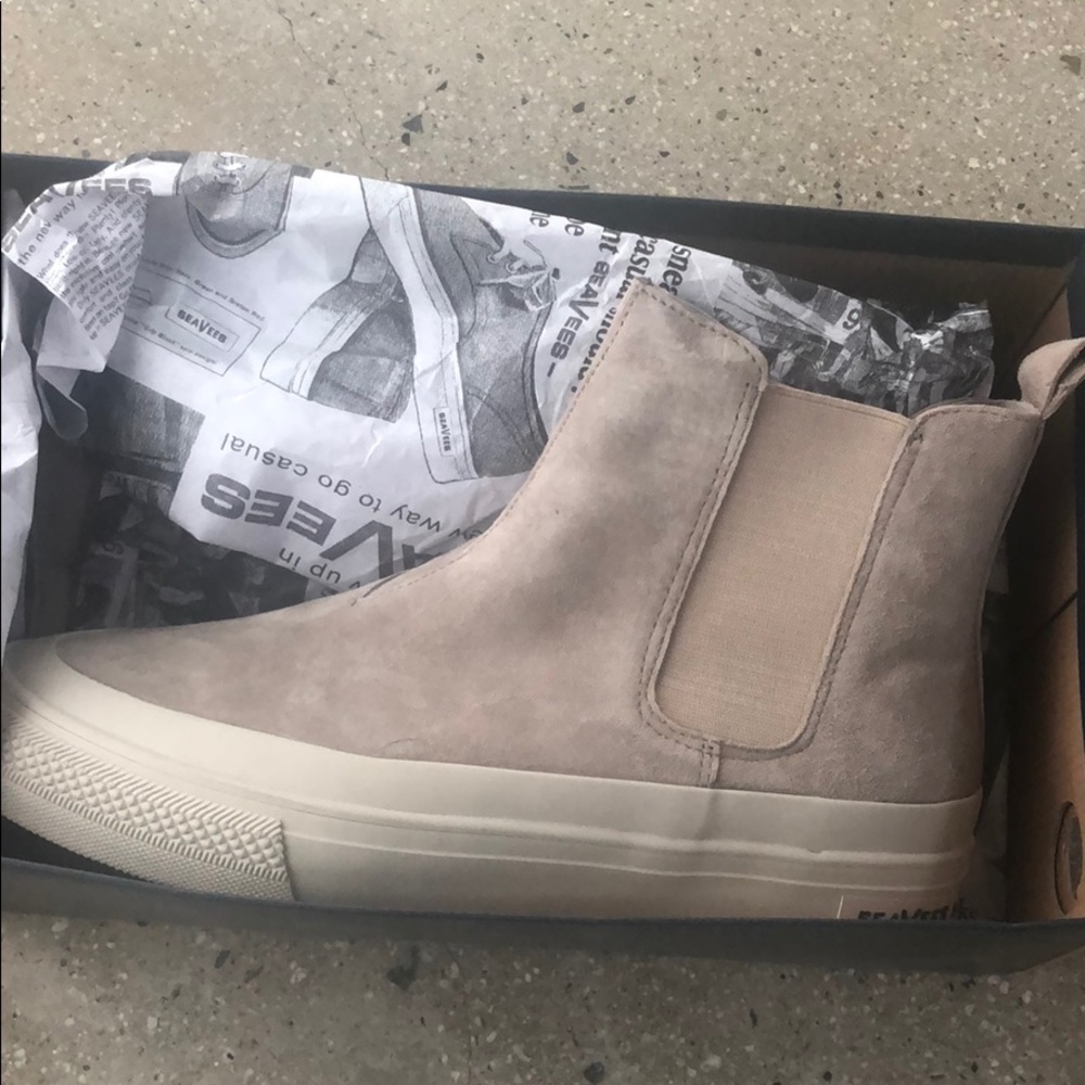 SeaVees shipyard boot